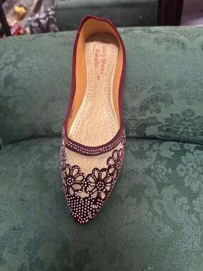 Fancy Shoes Karachi Maroon Embroidered Mesh Khussa Jutti Flat